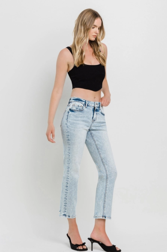 Mid Rise Crop Regular Straight Jeans